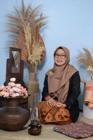 Siti Fadillah, S.Pd.SD.